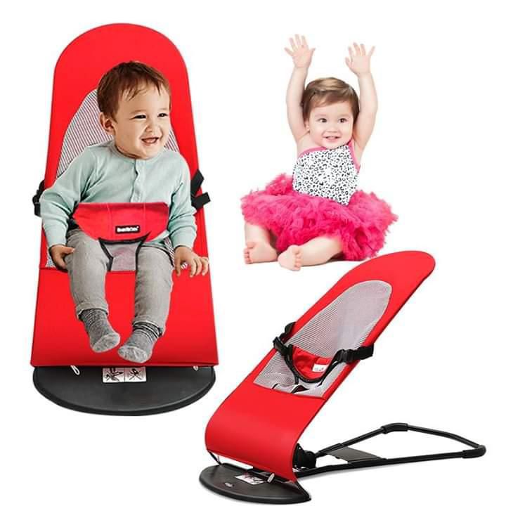 Foldable Baby Bouncer Chair with Toy Bar & Safety Harness